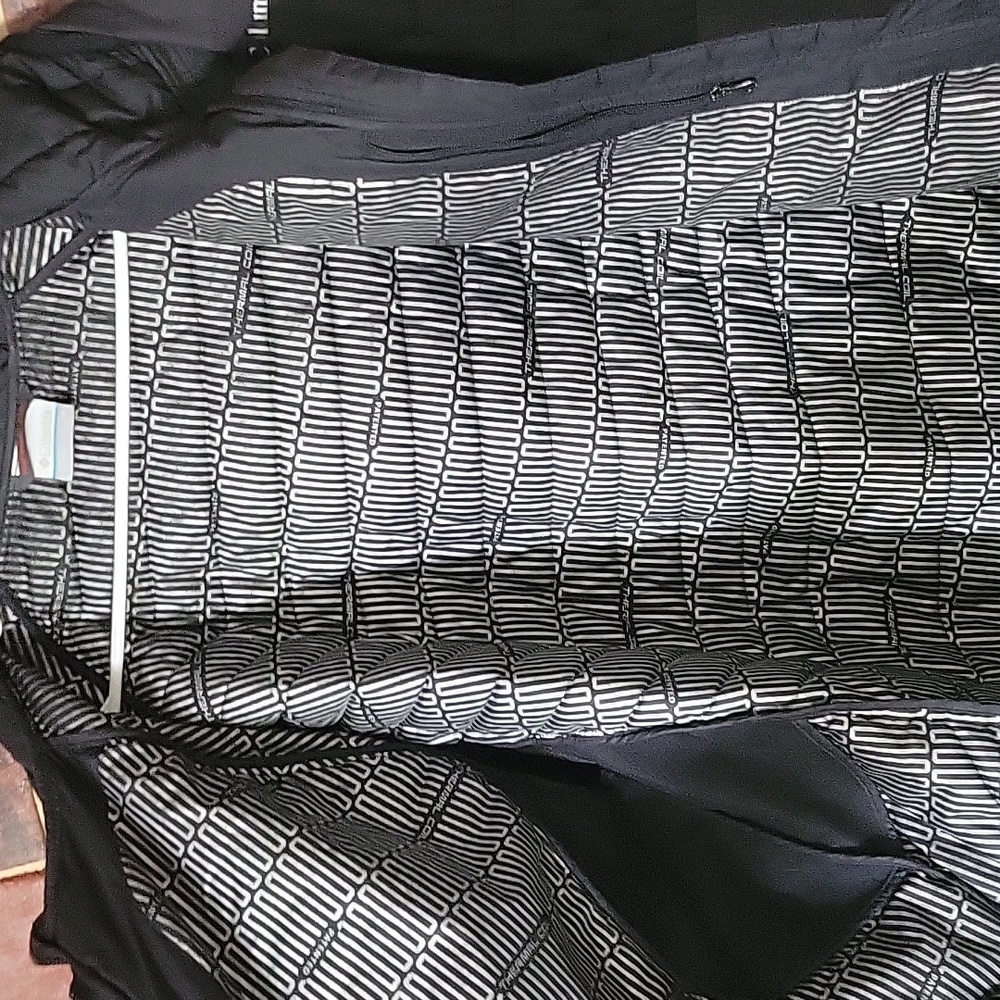 Columbia Black Puffer Jacket - Picture 11 of 13